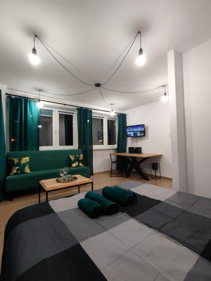 Апартаменти Apartament Szmaragdowy Centrum Варшава Екстер'єр фото